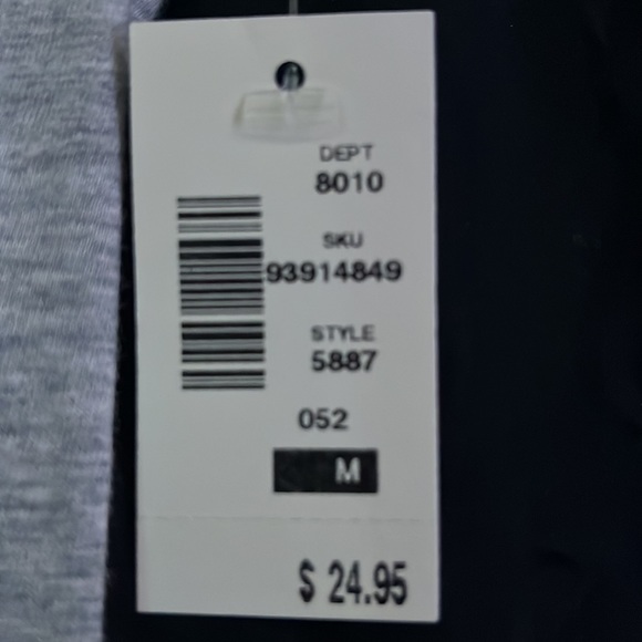 t-shirt - Picture 3 of 3